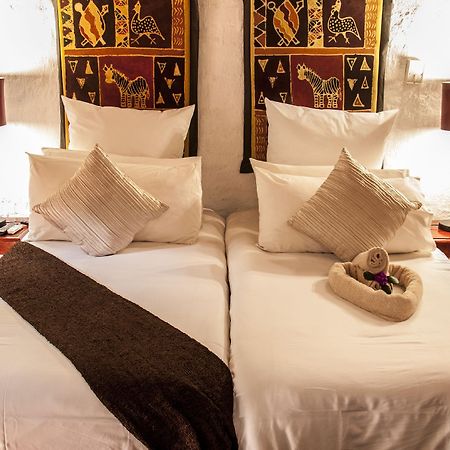 Kedar Heritage Lodge, Conference Centre & Spa Рустенбург Екстериор снимка
