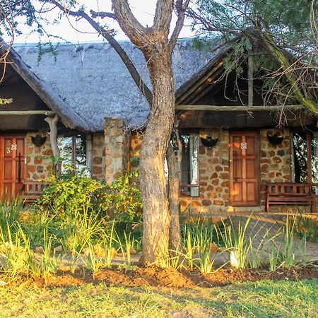 Kedar Heritage Lodge, Conference Centre & Spa Рустенбург Екстериор снимка
