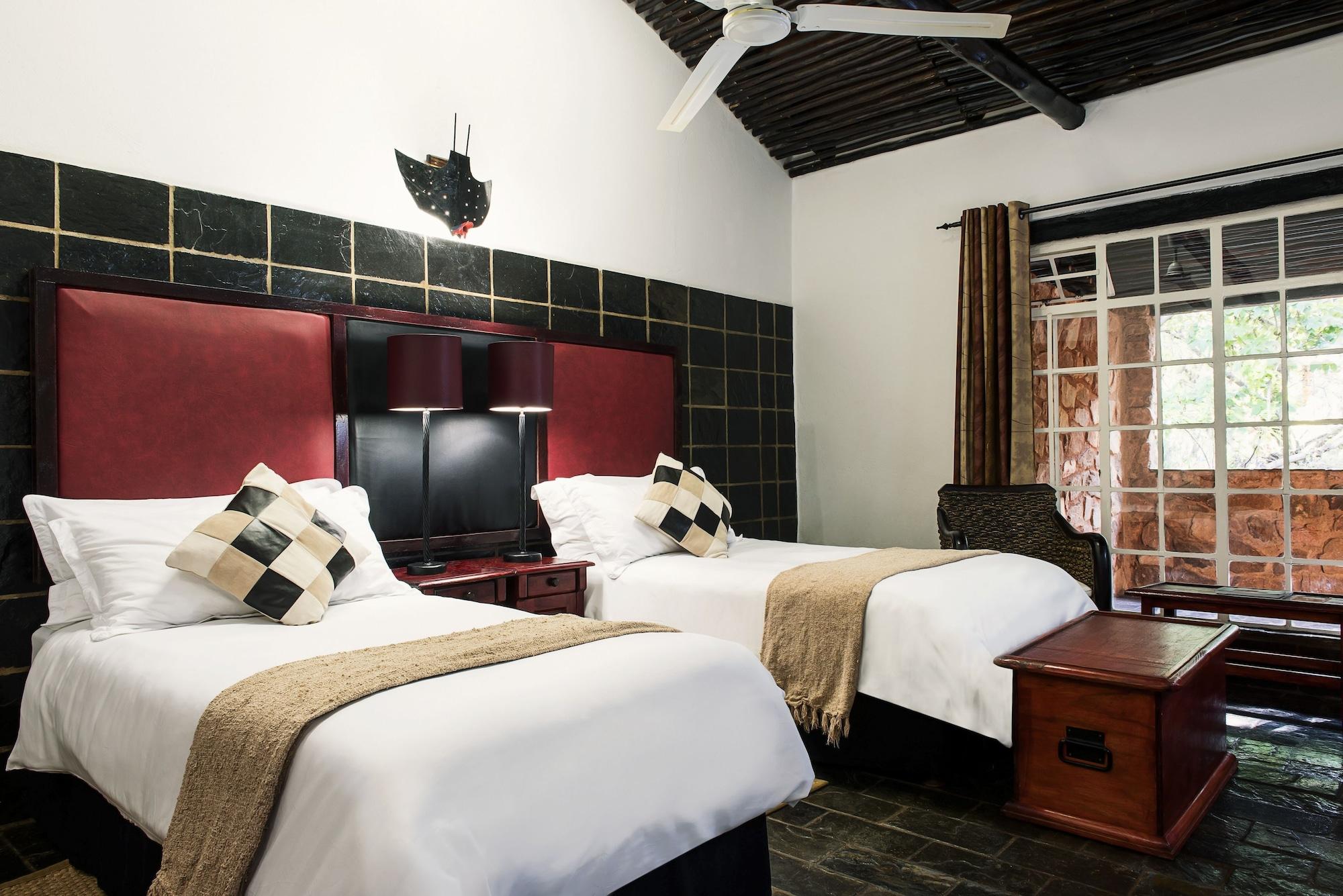 Kedar Heritage Lodge, Conference Centre & Spa Рустенбург Екстериор снимка