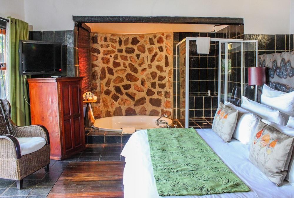 Kedar Heritage Lodge, Conference Centre & Spa Рустенбург Екстериор снимка
